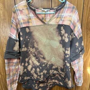 Oli & Hali Splatter Plaid Top